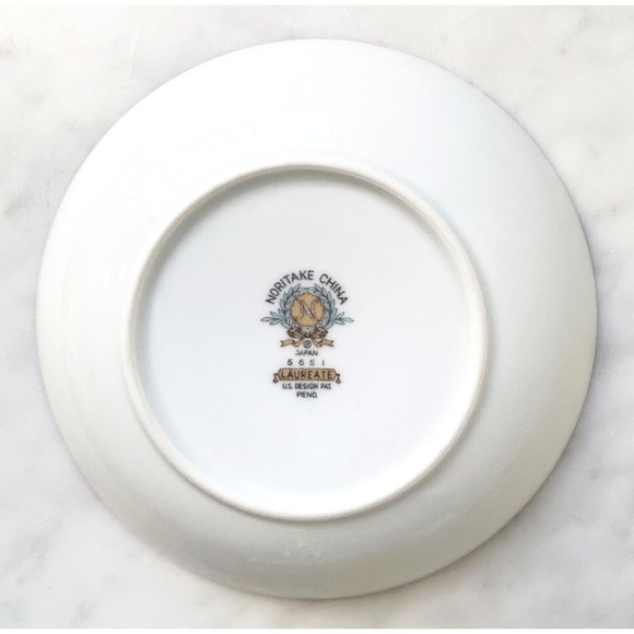 Fruit/Dessert Bowl Vintage Noritake China Laureate Japan 5651 Blue White Silver - Picture 3 of 4